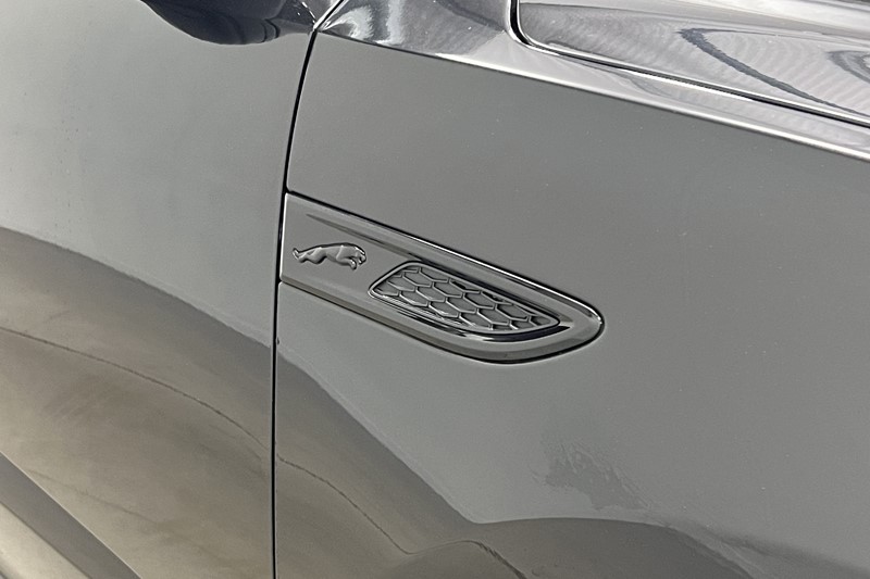2022 (72) JAGUAR E-PACE 2.0 D200 R-Dynamic HSE 5dr Auto 5993551