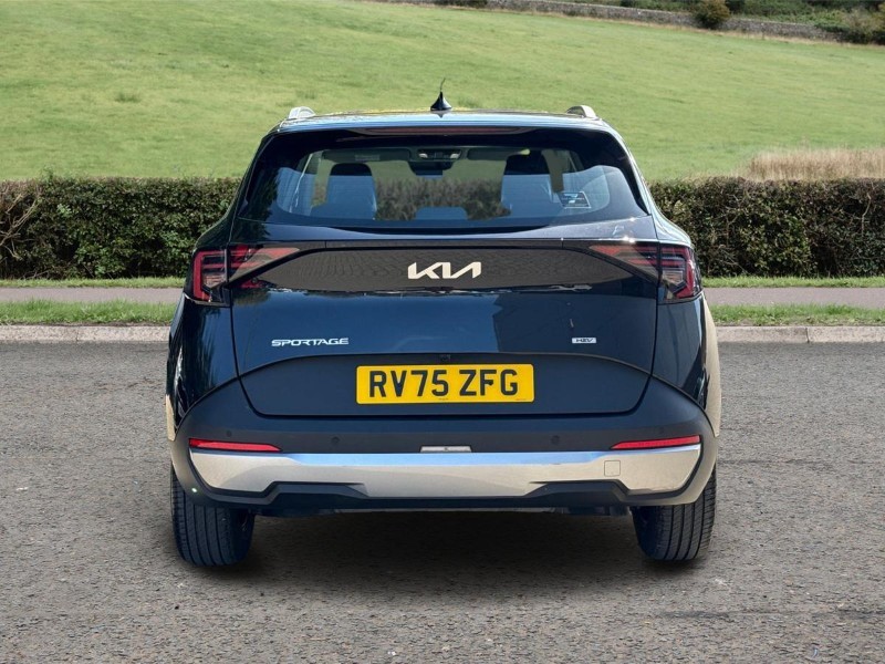 2025 (75) KIA SPORTAGE 1.6T GDi HEV Pure 5dr Auto 5333248