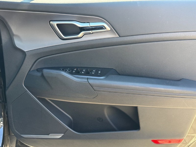 2025 (75) KIA SPORTAGE 1.6T GDi HEV Pure 5dr Auto 5333253