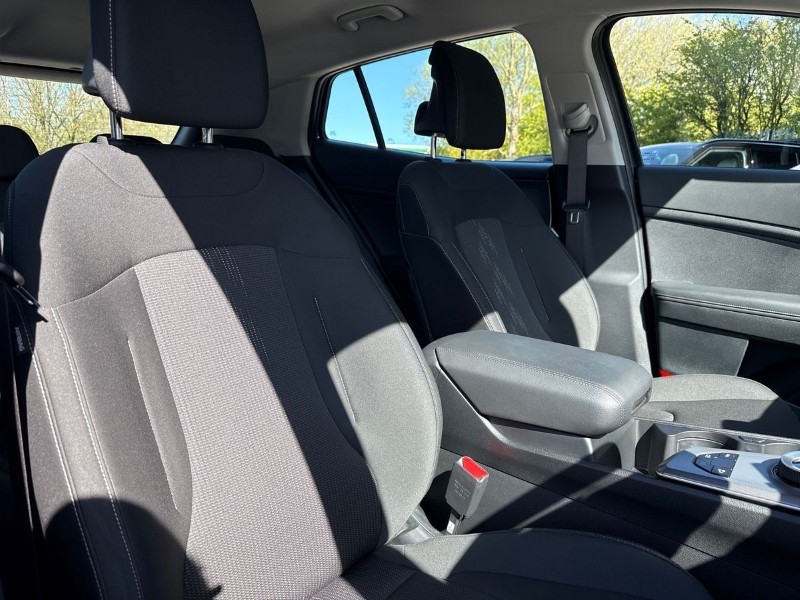 2025 (75) KIA SPORTAGE 1.6T GDi HEV Pure 5dr Auto 5333258