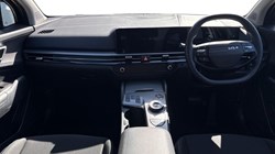 2025 (75) KIA SPORTAGE 1.6T GDi HEV Pure 5dr Auto 5333251