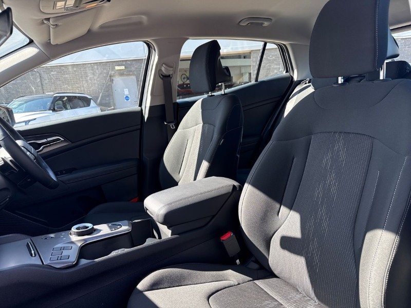 2025 (75) KIA SPORTAGE 1.6T GDi HEV Pure 5dr Auto 5333271