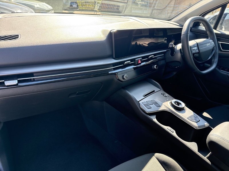 2025 (75) KIA SPORTAGE 1.6T GDi HEV Pure 5dr Auto 5333272