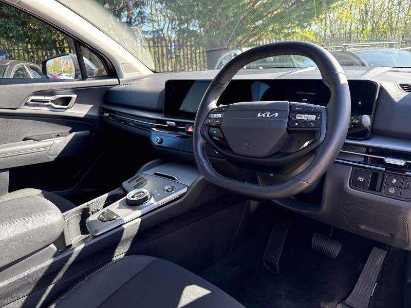 2025 (75) KIA SPORTAGE 1.6T GDi HEV Pure 5dr Auto 5333252