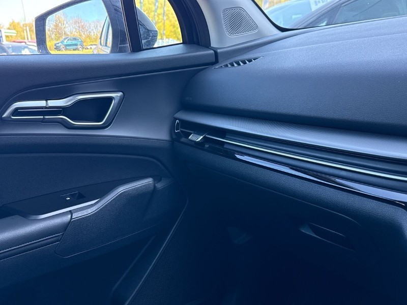 2025 (75) KIA SPORTAGE 1.6T GDi HEV Pure 5dr Auto 5333269