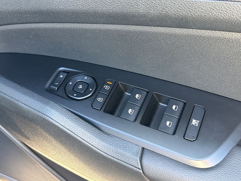 2025 (75) KIA SPORTAGE 1.6T GDi HEV Pure 5dr Auto 5333255