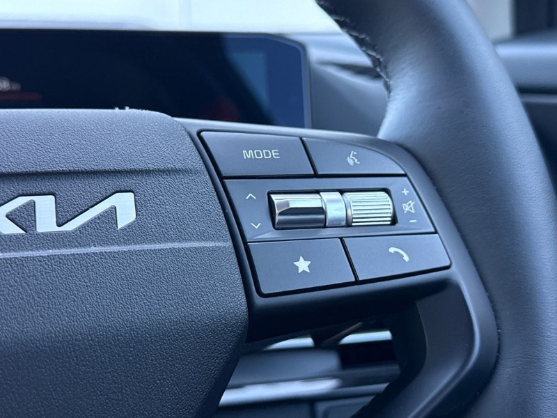 2025 (75) KIA SPORTAGE 1.6T GDi HEV Pure 5dr Auto 5333261