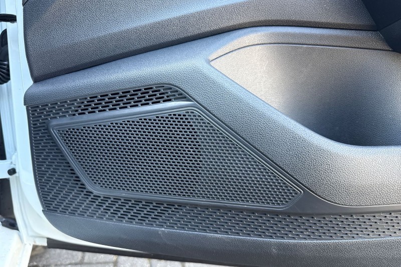 2025 (74) VOLKSWAGEN POLO 1.0 TSI Match 5dr 5321857