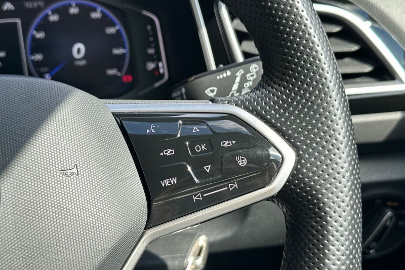 2022 (72) VOLKSWAGEN T-ROC 1.5 TSI R-Line 5dr 5344137