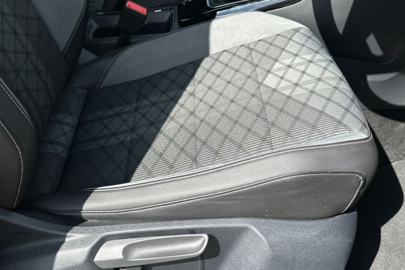 2022 (72) VOLKSWAGEN T-ROC 1.5 TSI R-Line 5dr 5344133