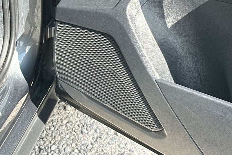 2022 (72) VOLKSWAGEN T-ROC 1.5 TSI R-Line 5dr 5344130