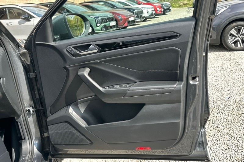 2022 (72) VOLKSWAGEN T-ROC 1.5 TSI R-Line 5dr 5344129