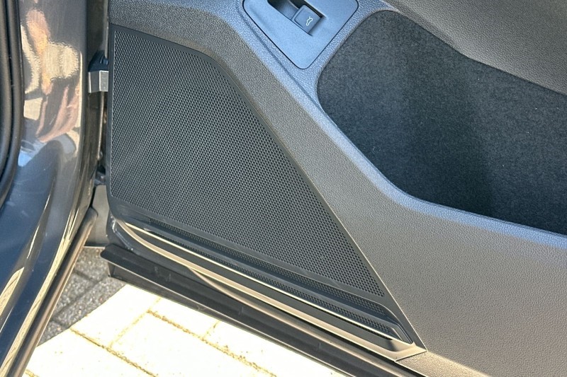 2023 (73) VOLKSWAGEN TIGUAN 2.0 TDI 4Motion Elegance 5dr DSG 5321813