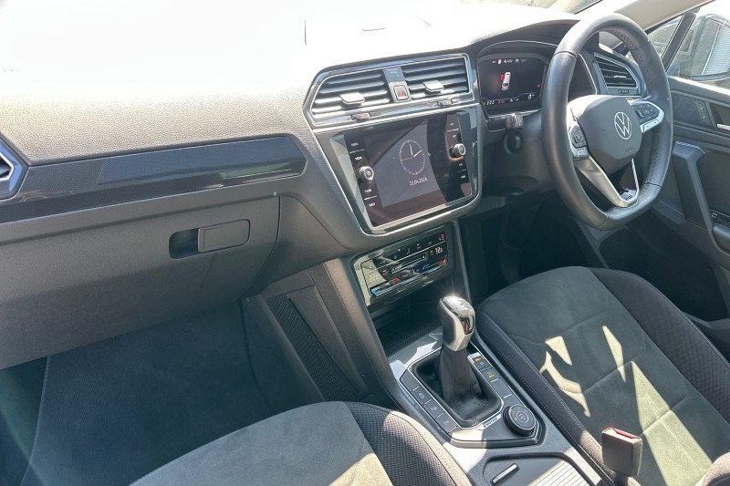 2023 (73) VOLKSWAGEN TIGUAN 2.0 TDI 4Motion Elegance 5dr DSG 5321832