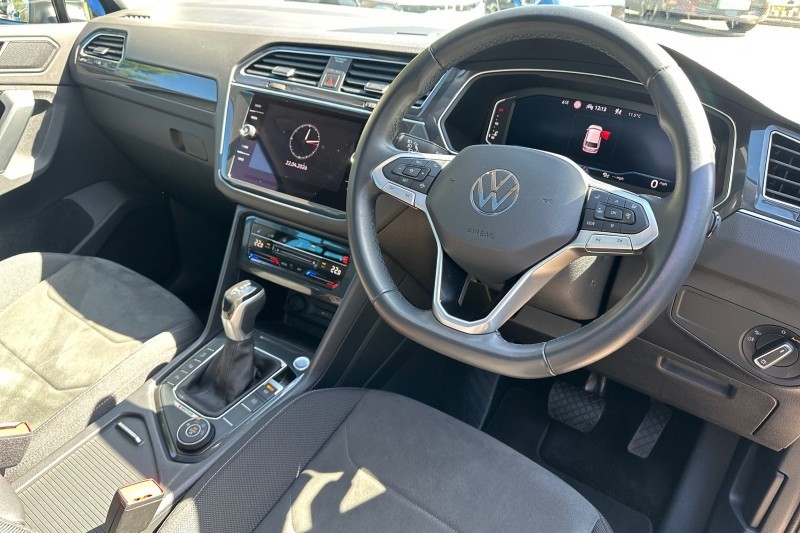 2023 (73) VOLKSWAGEN TIGUAN 2.0 TDI 4Motion Elegance 5dr DSG 5321811