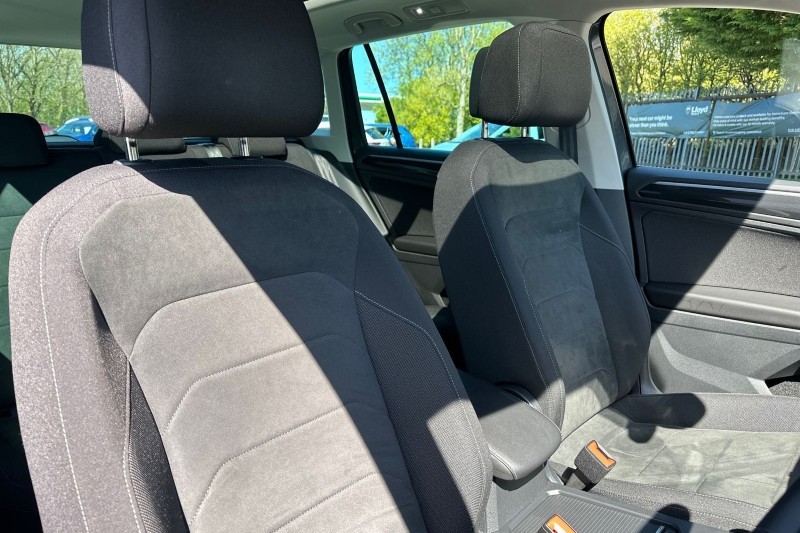 2023 (73) VOLKSWAGEN TIGUAN 2.0 TDI 4Motion Elegance 5dr DSG 5321817