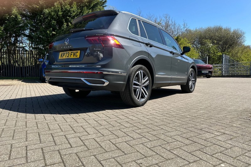 2023 (73) VOLKSWAGEN TIGUAN 2.0 TDI 4Motion Elegance 5dr DSG 5321838