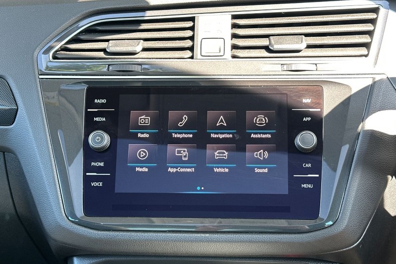 2023 (73) VOLKSWAGEN TIGUAN 2.0 TDI 4Motion Elegance 5dr DSG 5321823