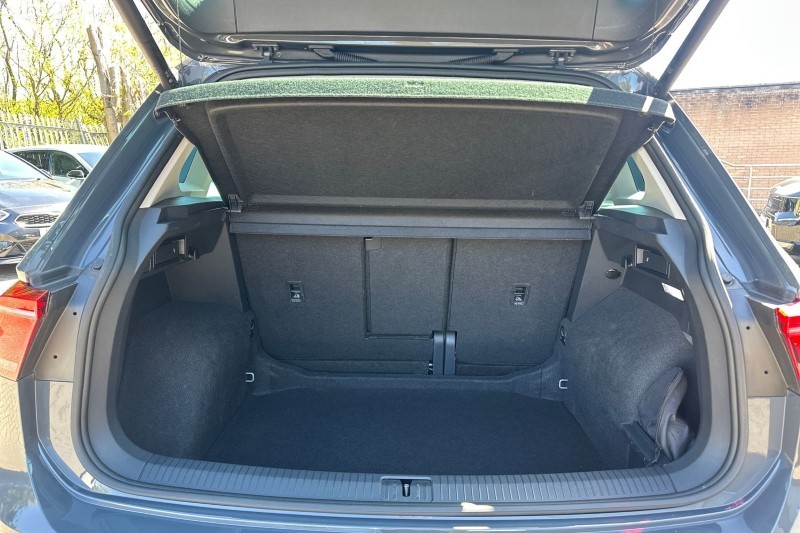 2023 (73) VOLKSWAGEN TIGUAN 2.0 TDI 4Motion Elegance 5dr DSG 5321833