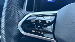 2023 (72) VOLKSWAGEN T-ROC 2.0 TDI 150 EVO R-Line 5dr DSG 5348193