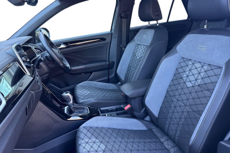 2023 (72) VOLKSWAGEN T-ROC 2.0 TDI 150 EVO R-Line 5dr DSG 5348177