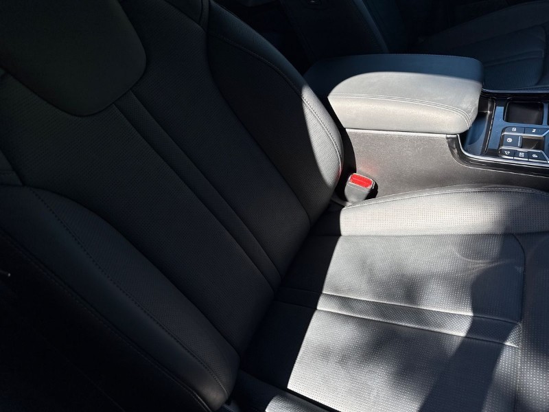 2026 (75) KIA SORENTO 1.6 T-GDi HEV 3 5dr Auto 5338934