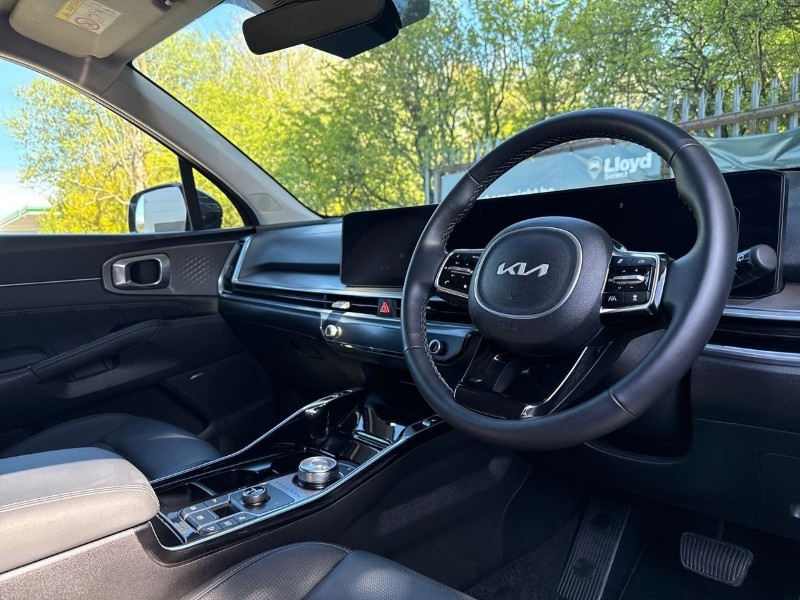 2026 (75) KIA SORENTO 1.6 T-GDi HEV 3 5dr Auto 5338929