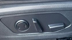 2026 (75) KIA SORENTO 1.6 T-GDi HEV 3 5dr Auto 5338933