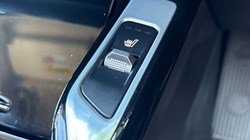 2026 (75) KIA SORENTO 1.6 T-GDi HEV 3 5dr Auto 5338947