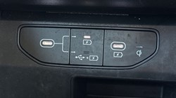 2026 (75) KIA SORENTO 1.6 T-GDi HEV 3 5dr Auto 5338967