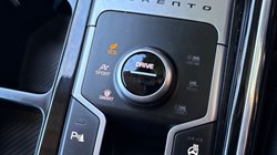 2026 (75) KIA SORENTO 1.6 T-GDi HEV 3 5dr Auto 5338946