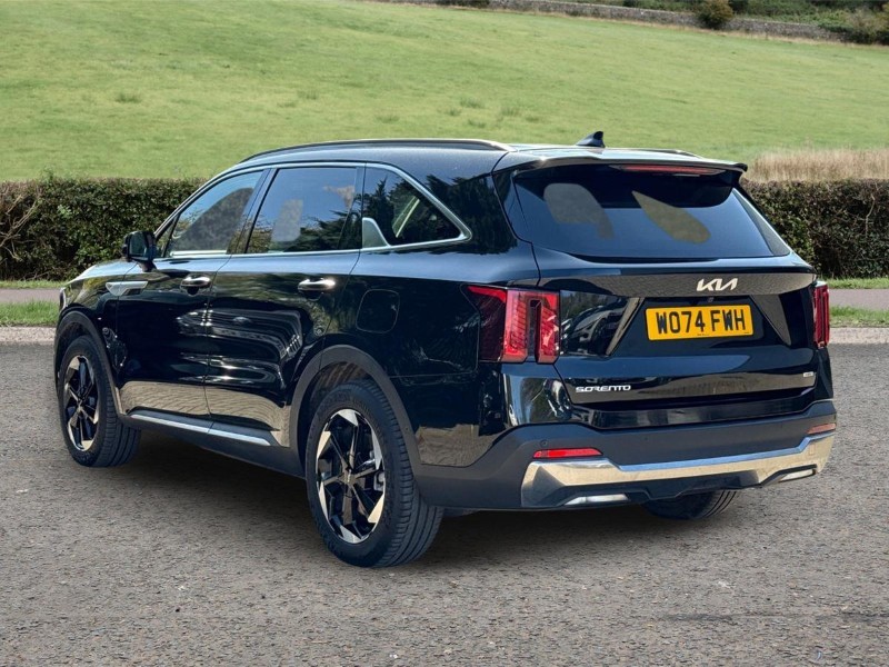 2026 (75) KIA SORENTO 1.6 T-GDi HEV 3 5dr Auto 5338921