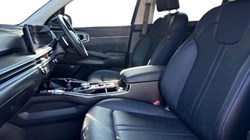 2026 (75) KIA SORENTO 1.6 T-GDi HEV 3 5dr Auto 5338922