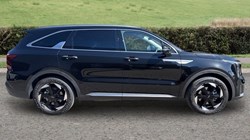 2026 (75) KIA SORENTO 1.6 T-GDi HEV 3 5dr Auto 5338924