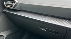 2025 (75) CUPRA FORMENTOR 1.5 eTSI 150 V3 5dr DSG 5374323