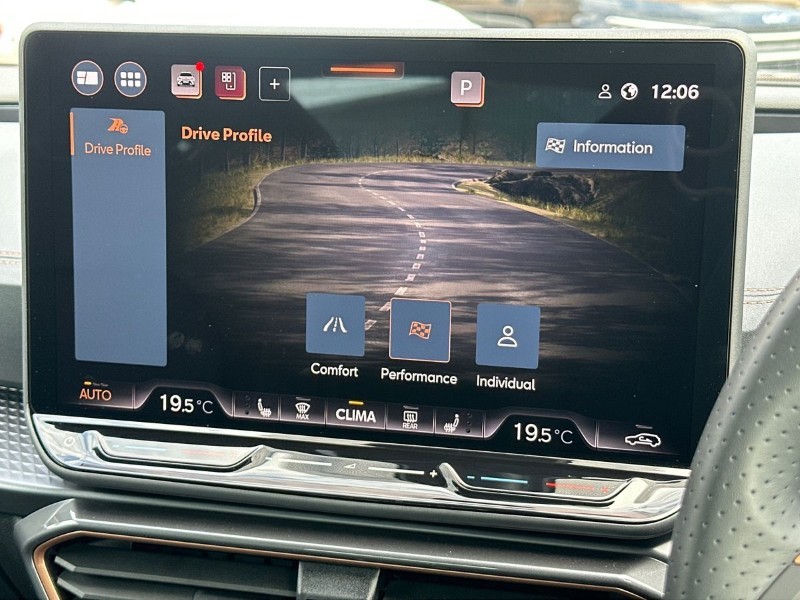 2025 (75) CUPRA FORMENTOR 1.5 eTSI 150 V3 5dr DSG 5374321