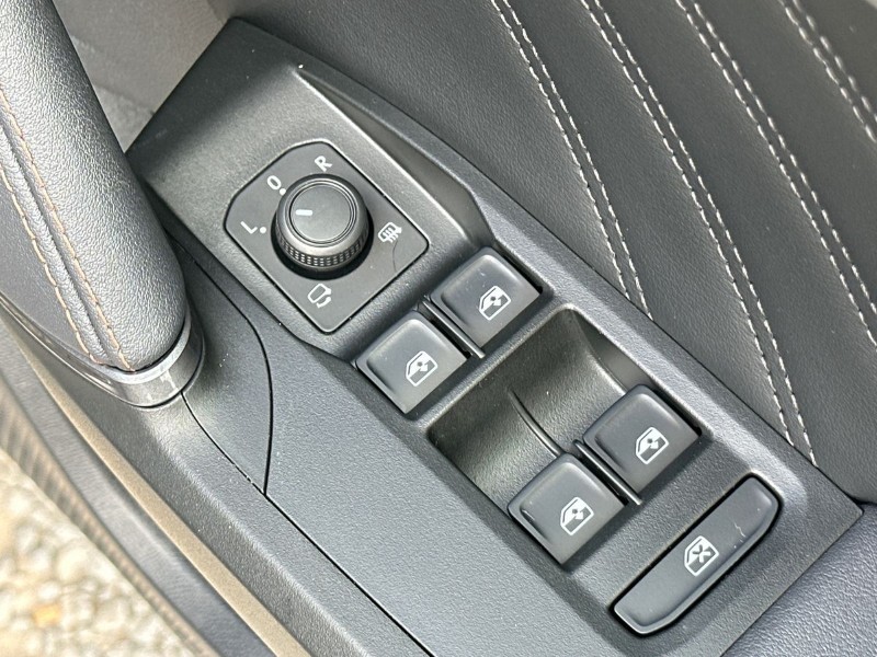 2025 (75) CUPRA FORMENTOR 1.5 eTSI 150 V3 5dr DSG 5374307