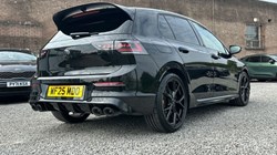 2025 (25) VOLKSWAGEN GOLF 2.0 TSI 333 R Black Edition 4Motion 5dr DSG 5376868