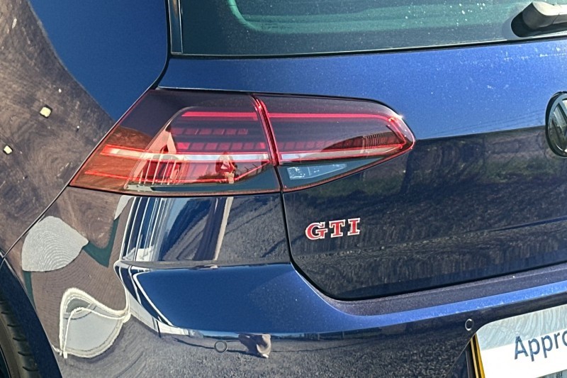 2020 (20) VOLKSWAGEN GOLF 2.0 TSI 245 GTI Performance 5dr DSG 5352336