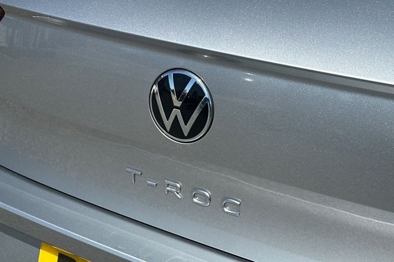 2025 (75) VOLKSWAGEN T-ROC 1.5 TSI R-Line 5dr DSG 5369947