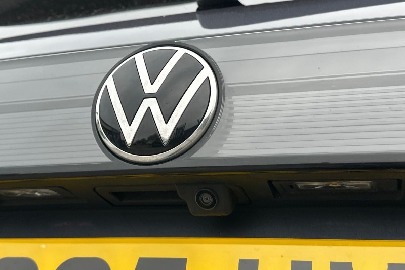 2025 (25) VOLKSWAGEN T-CROSS 1.0 TSI 115 R-Line 5dr DSG 5375857