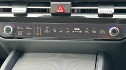 2025 (75) KIA SPORTAGE 1.6T GDi HEV Pure 5dr Auto 5376235