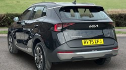 2025 (75) KIA SPORTAGE 1.6T GDi HEV Pure 5dr Auto 5376211