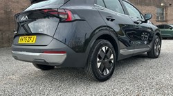 2025 (75) KIA SPORTAGE 1.6T GDi HEV Pure 5dr Auto 5376245