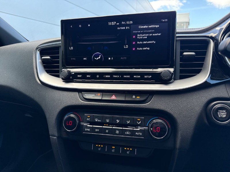 2022 (22) KIA PRO CEED 1.5T GDi ISG GT-Line 5dr 5410813
