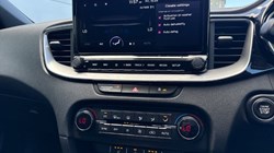 2022 (22) KIA PRO CEED 1.5T GDi ISG GT-Line 5dr 5410813