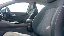 2025 (75) KIA SPORTAGE 1.6T GDi HEV Pure 5dr Auto 5379403