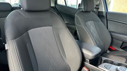 2025 (75) KIA SPORTAGE 1.6T GDi HEV Pure 5dr Auto 5379416