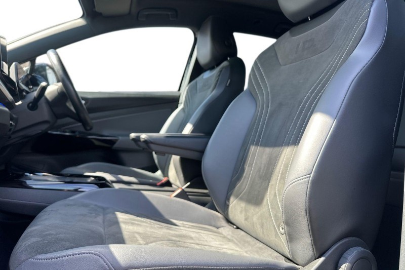 2022 (22) VOLKSWAGEN ID.5 150kW Style Pro Performance 77kWh 5dr Auto 5462165