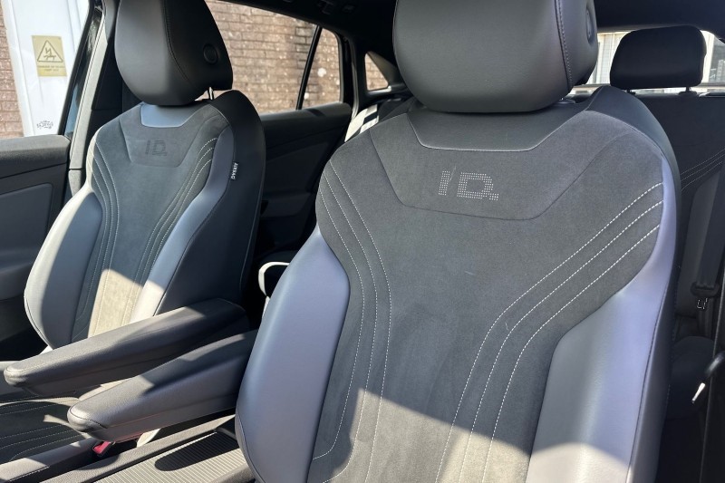 2022 (22) VOLKSWAGEN ID.5 150kW Style Pro Performance 77kWh 5dr Auto 5462194